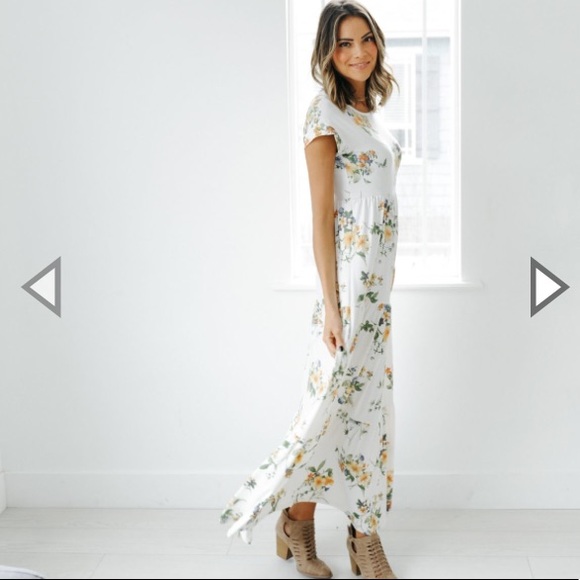 ISO Journey Five Floral Maxi Dress Size S - Picture 3 of 7